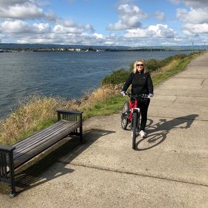 Meet your Posher, Belle